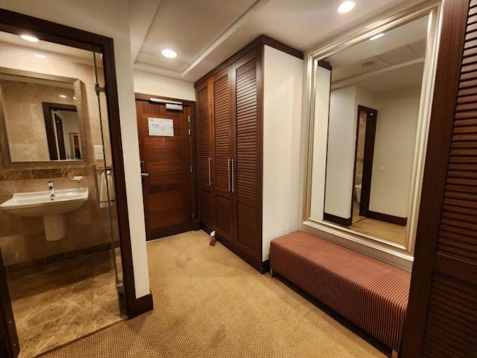 Hotel El Aurassi Isly エクステリア 写真